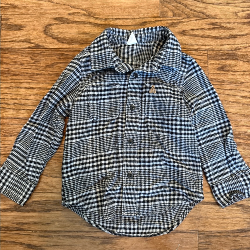 GAP baby Gray and Black Plaid button down shirt - 3T